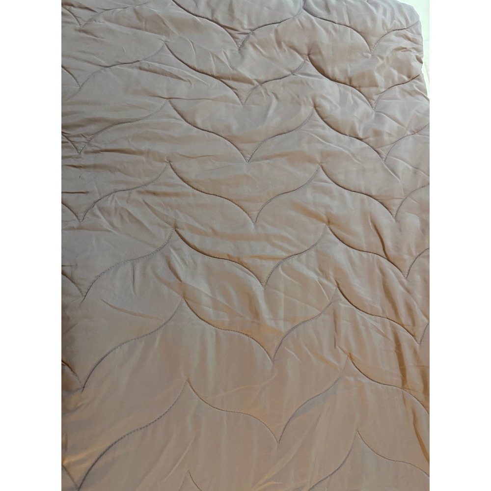 Tommy Bahama Full Size Quilt / Comforter – Lavender & Dark Lavender – Cotton - Picture 4 of 6
